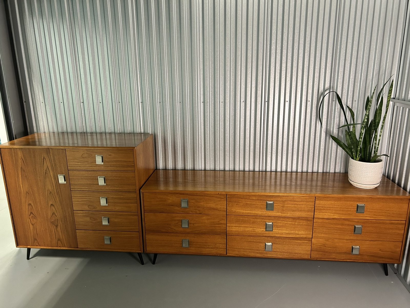 Teak Design Mid-Century Teak Dresser Set